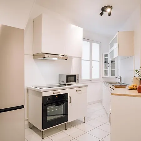 Turyol - 4 A Bonne-nouvelle Apartment